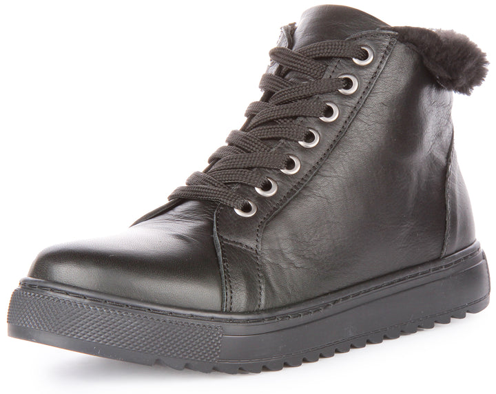 Leona Trainers In Black