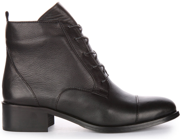 Alice Ankle Boots In Black