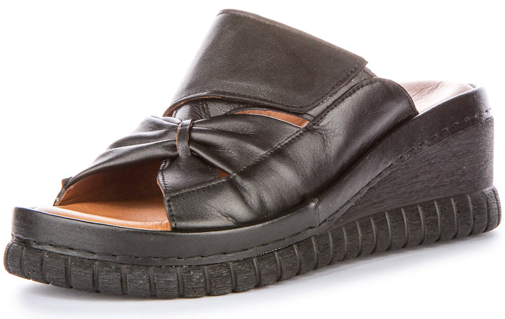 Sloane Soft Footbed Wedge Sandals In Black