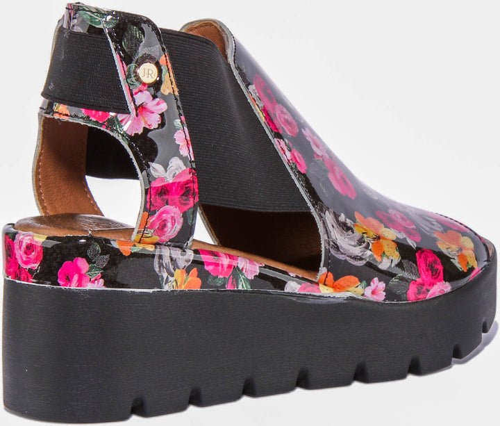 7100 Sandals In Black Patent