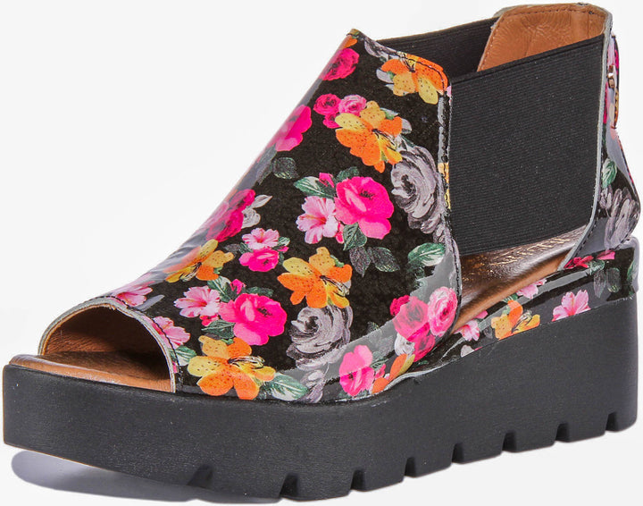 7100 Sandals In Black Patent