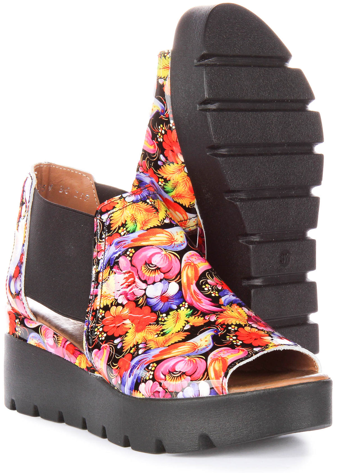 7100 Sandals In Black Floral Patent