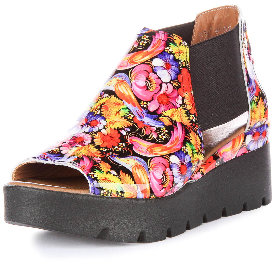 7100 Sandals In Black Floral Patent