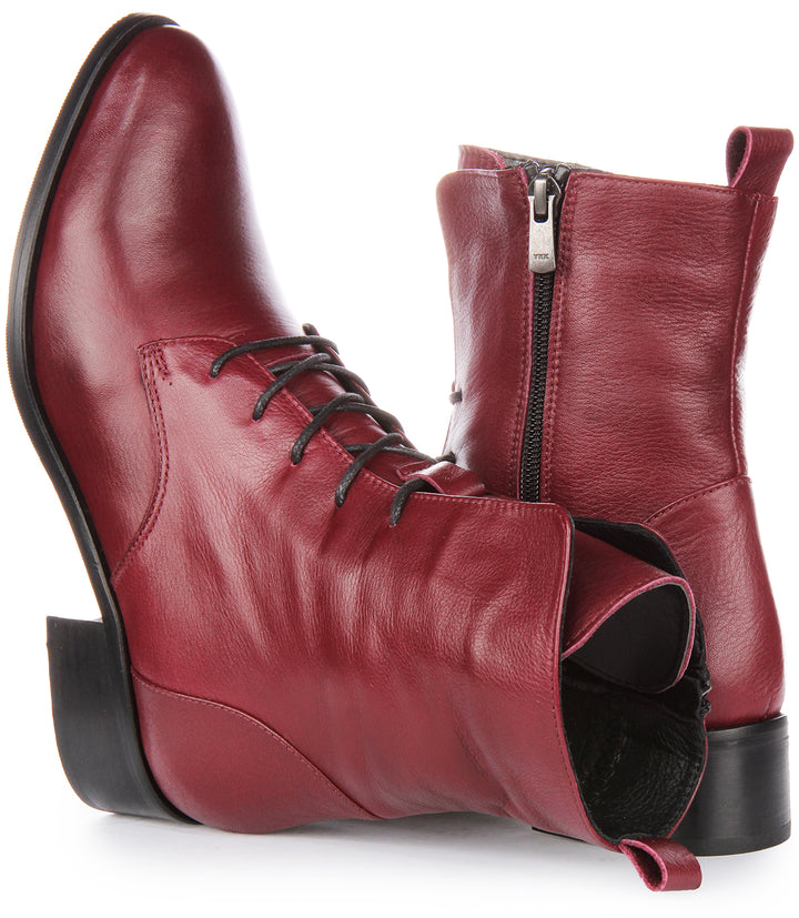 Clair Ankle Boots In Bordo