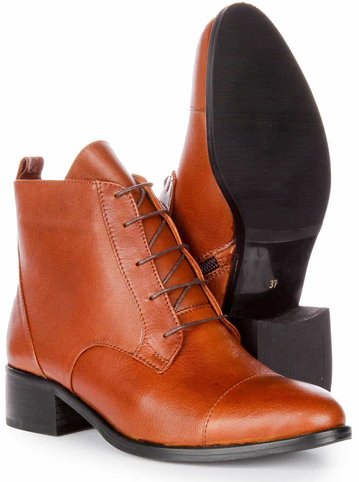Alice Ankle Boots In Tan