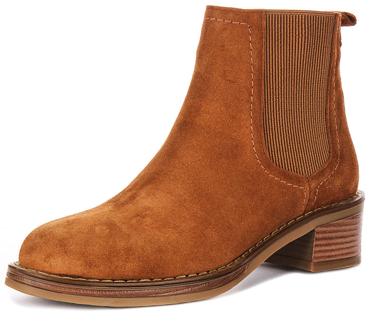 Evelyn Chelsea Boots In Tan