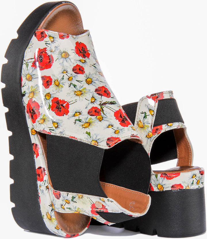 7100 Sandals In White