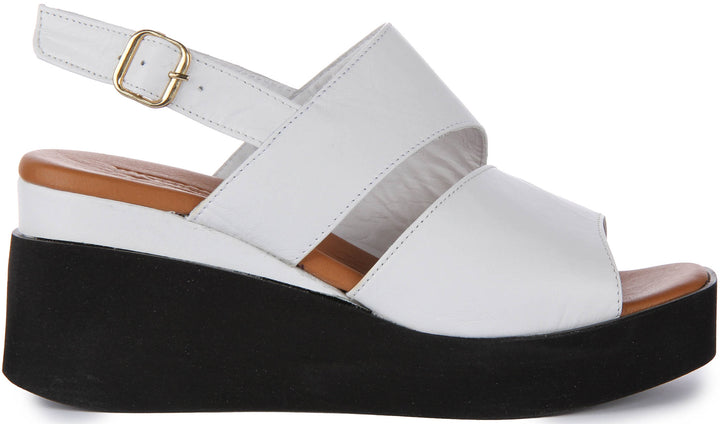 Valeria Sandals In White