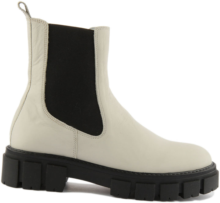 Justinreess England Ankle Boots Sewel Chelsea Ankle Boots In Off White