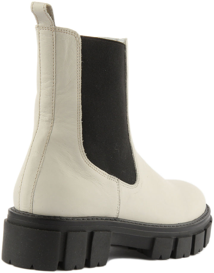 Justinreess England Ankle Boots Sewel Chelsea Ankle Boots In Off White