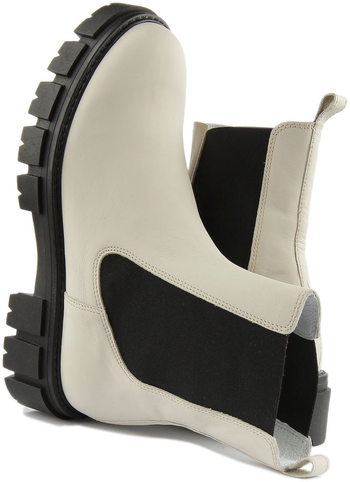 Justinreess England Ankle Boots Sewel Chelsea Ankle Boots In Off White