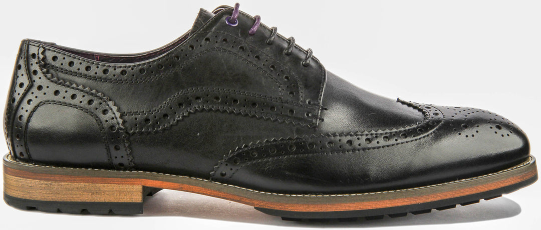 Rudolph Rugged Leather Brogue In Black