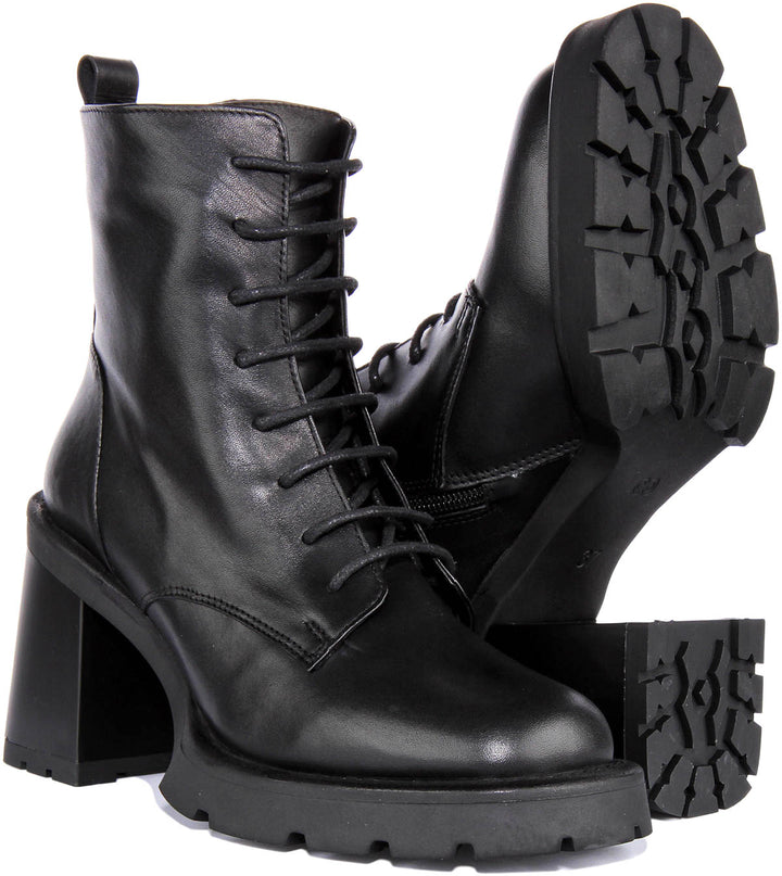 Lottie Ankle Boots In Black
