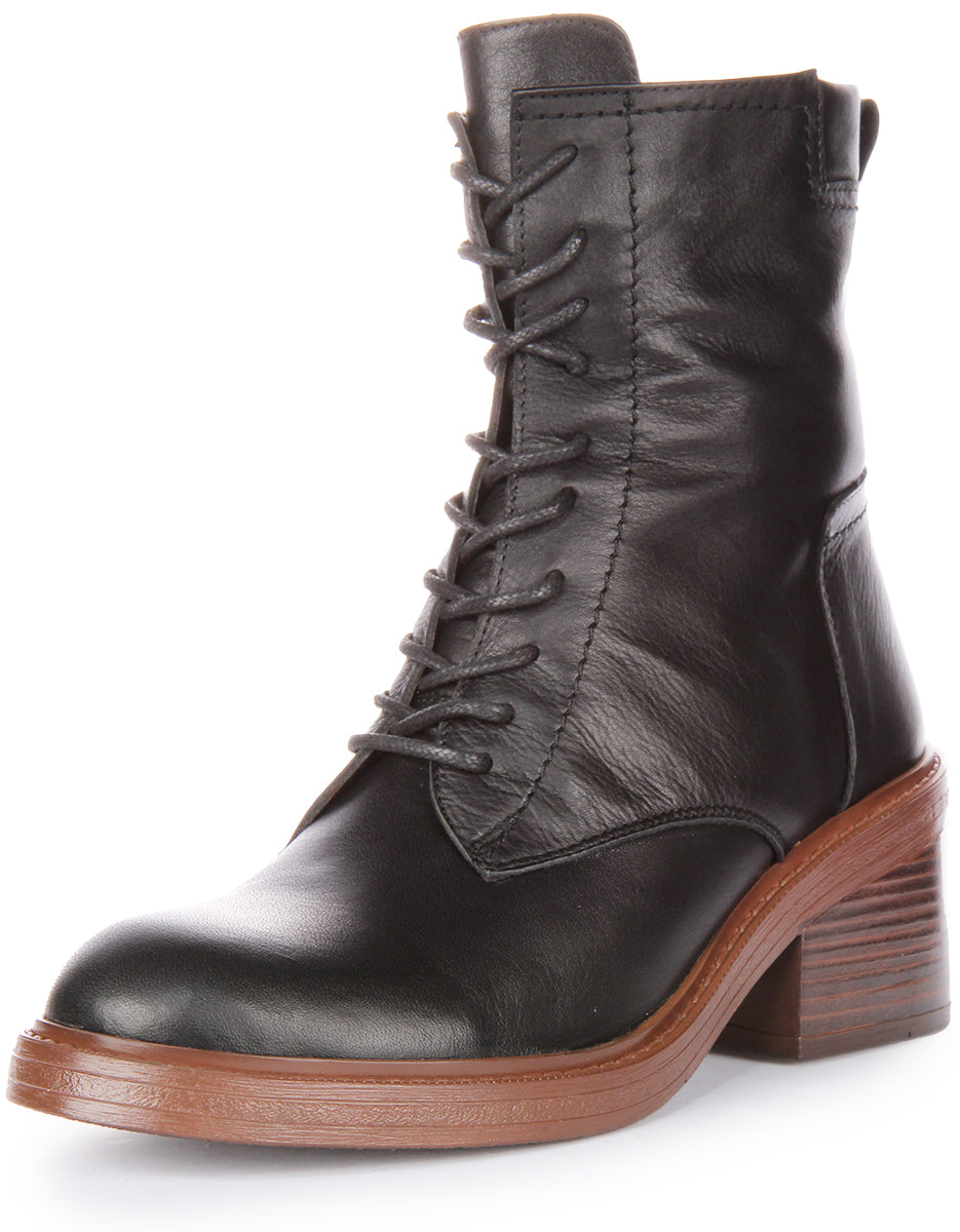 Lydia Ankle Boots In Black