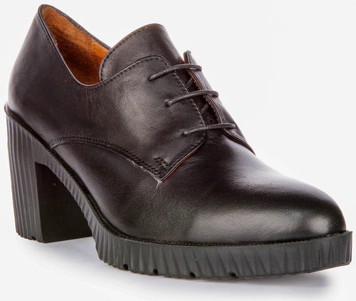 Eden Heel Shoes In Black