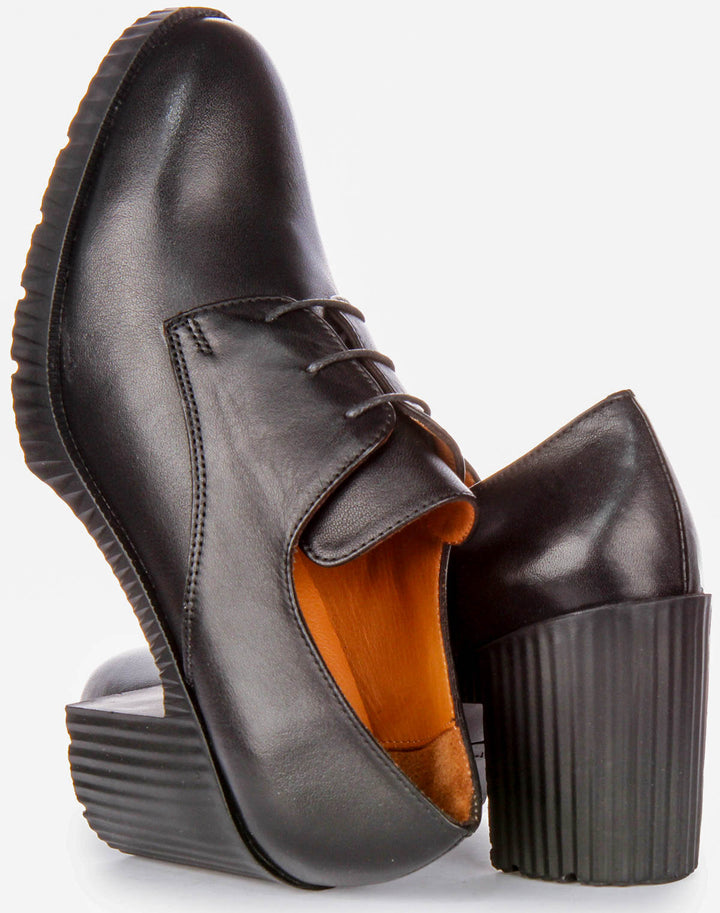 Eden Heel Shoes In Black