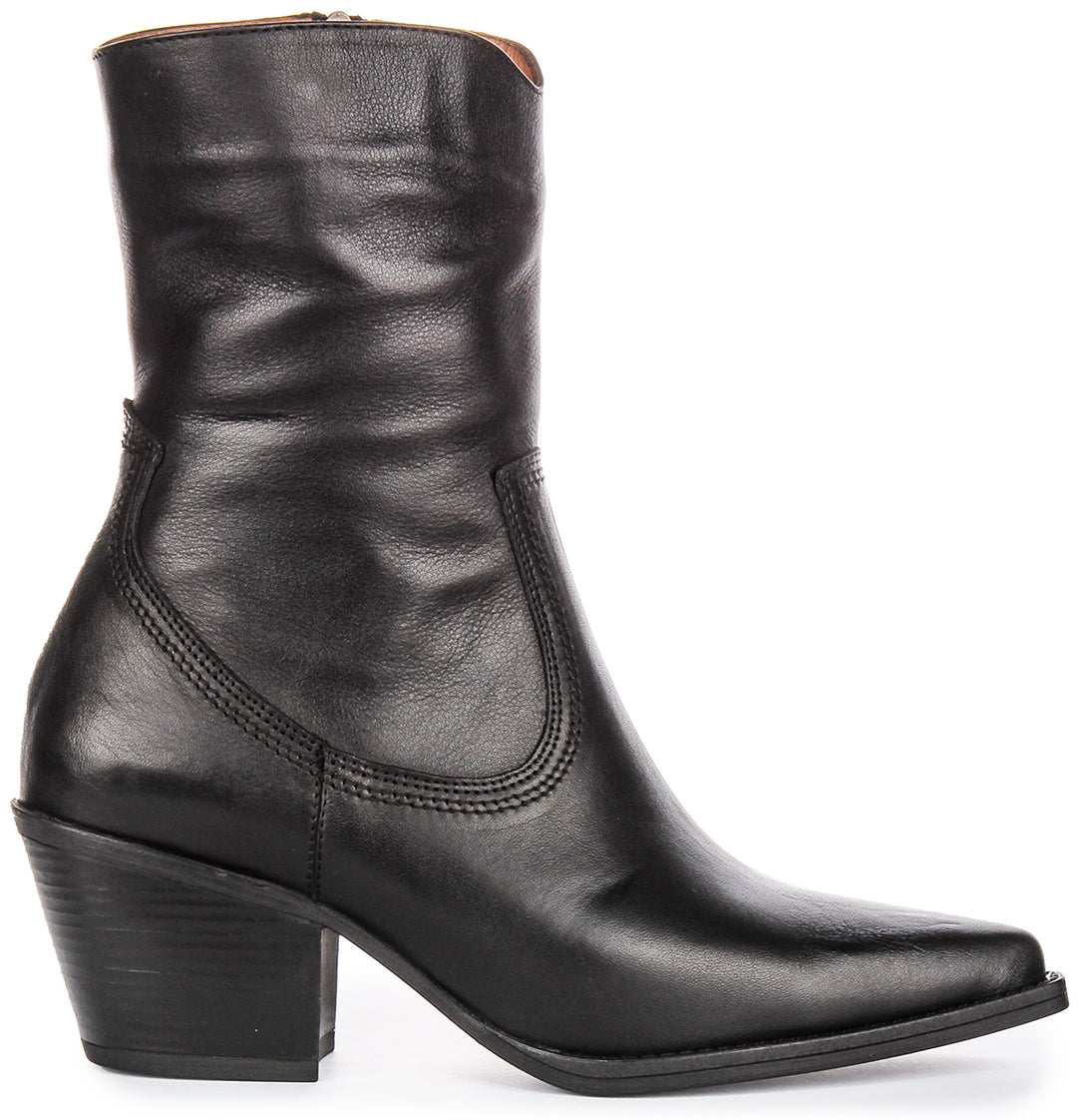 Luisa Cowboy Ankle Boots In Black