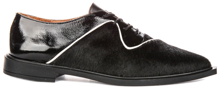 Maisie Pointed Lace up Shoes In Black