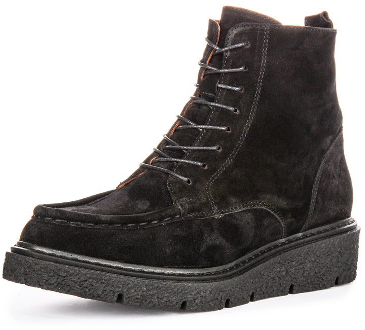 Alani Ankle Boots In Black Suede