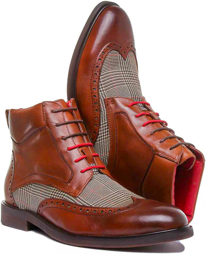 Douglas Lace Up Brogue Boot In Brown