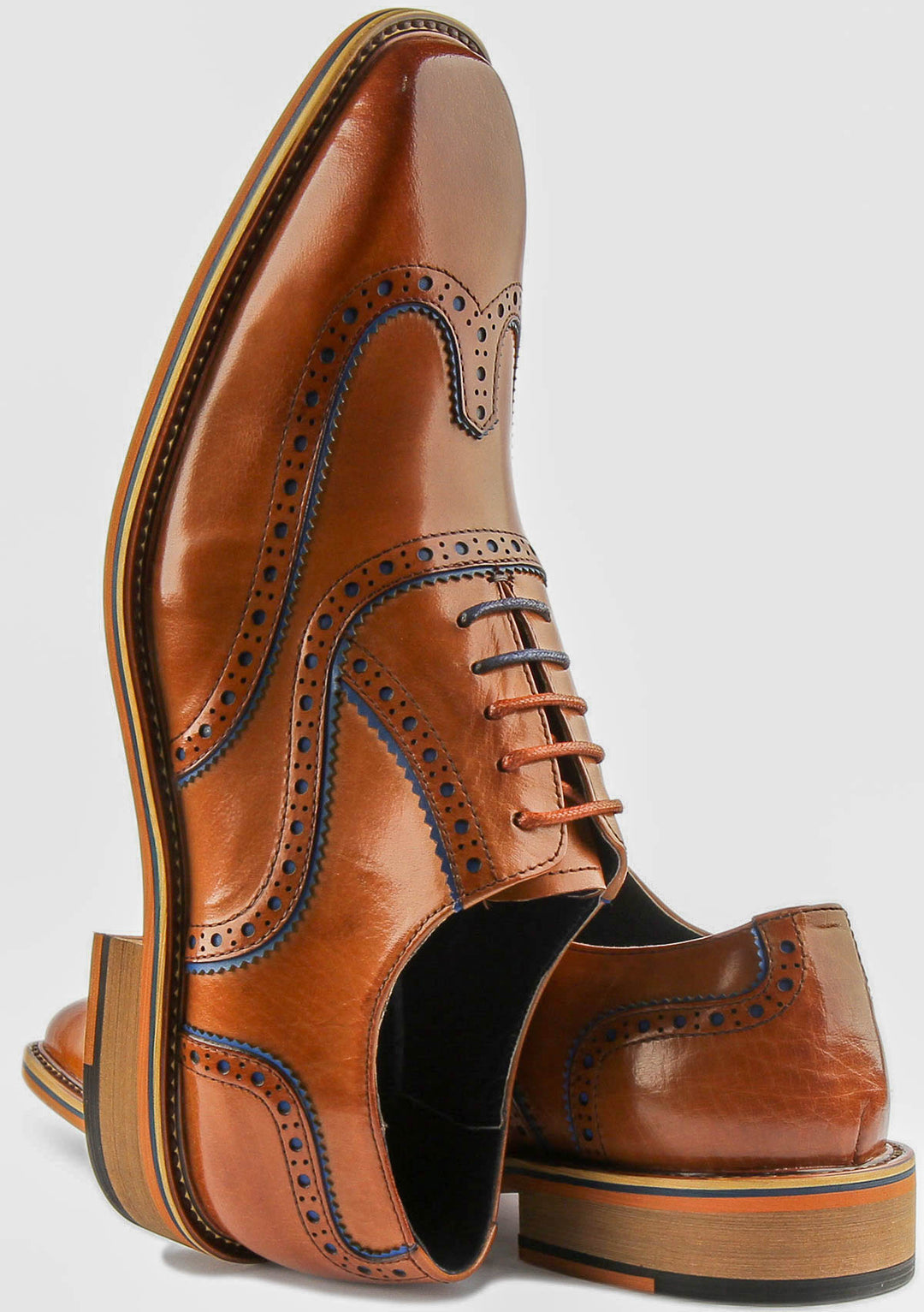 Corey Chisel Toe Lace up Brogues In Brown