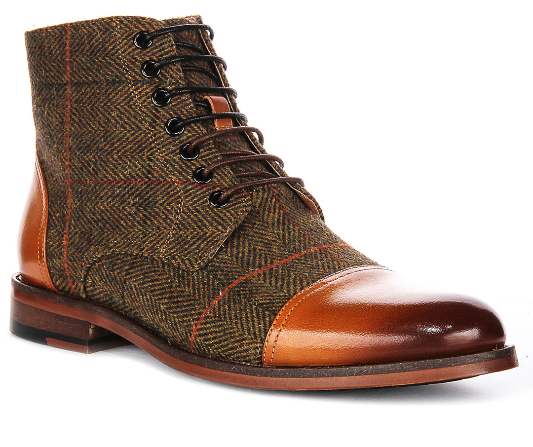 Allen Ankle Boots In Brown Check