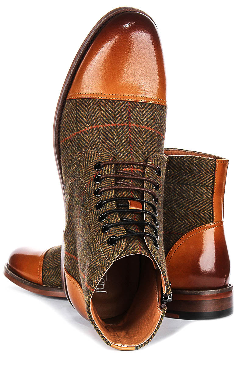 Allen Ankle Boots In Brown Check