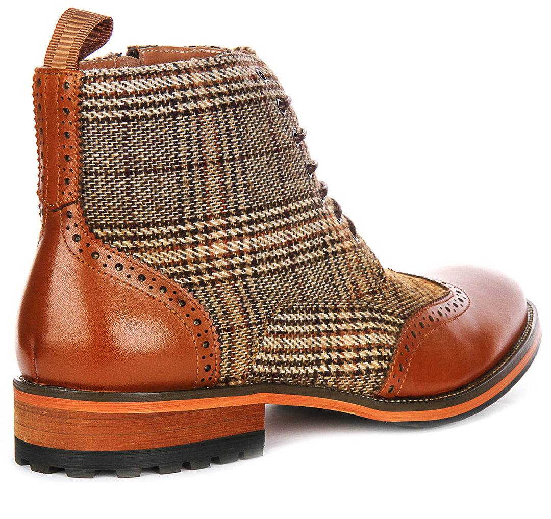 Jarvis Ankle Boots In Brown