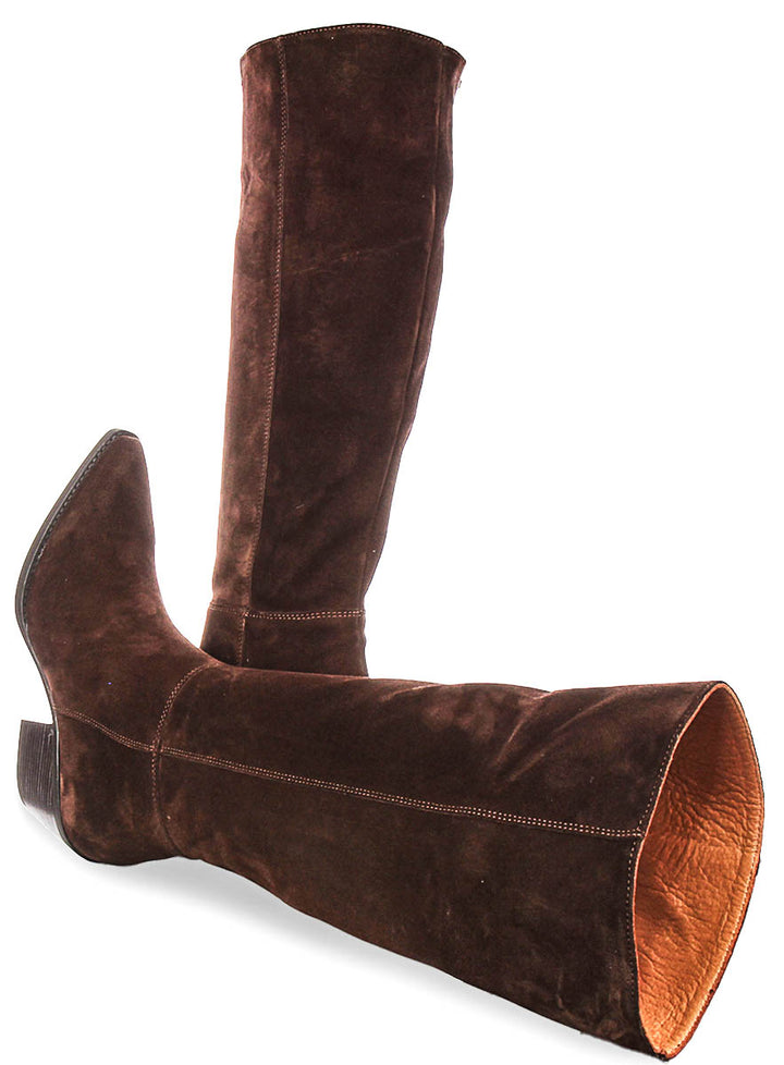 Hadley Cowboy In Brown Suede