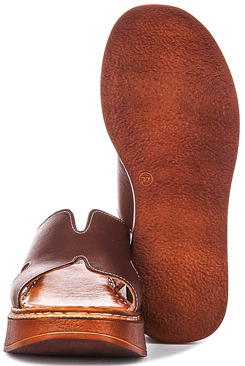 Salma Cushioned Sandal In Brown