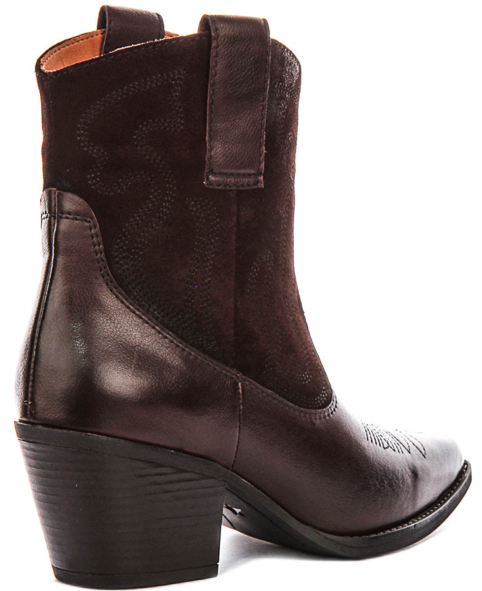 Dawn Short Cowboy Boots In Brown