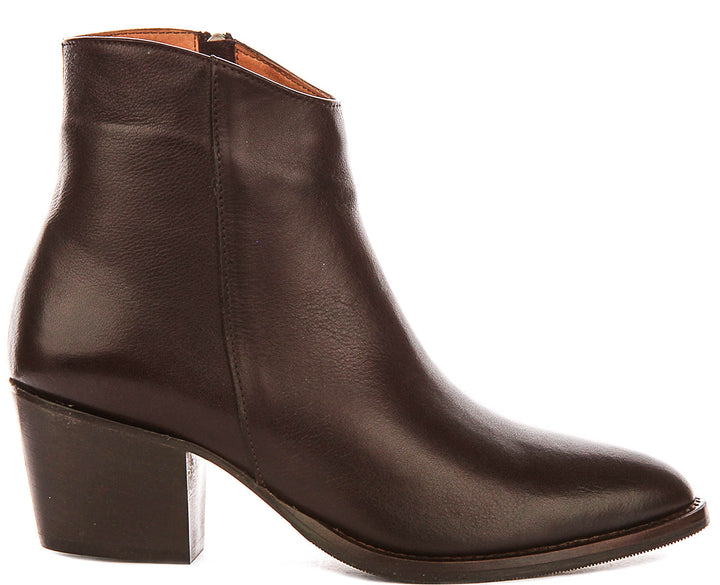 Jane Cowboy Ankle Boots In Brown