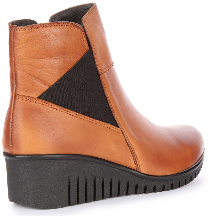 Rosalia Ankle Boots In Brown