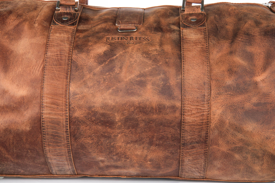 Voyager Lite Duffle Bag In Cognac