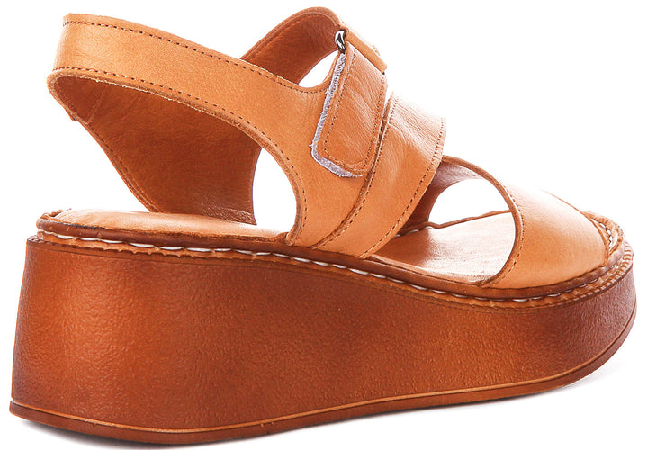 Emmy Cushioned Sandal In Light Tan