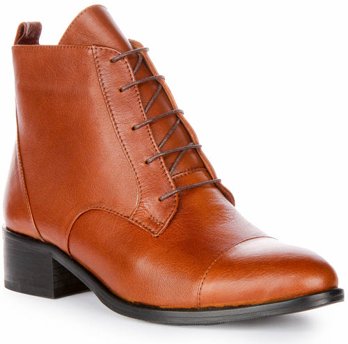 Alice Ankle Boots In Tan