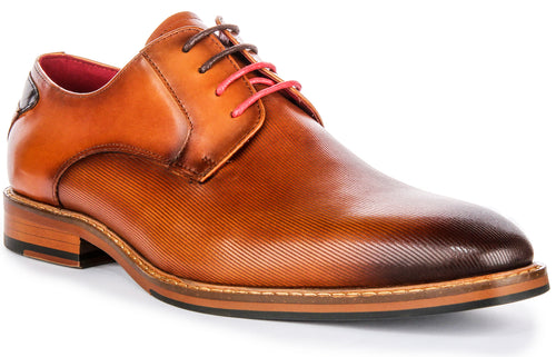 Leon Lace Up Oxfords In Tan