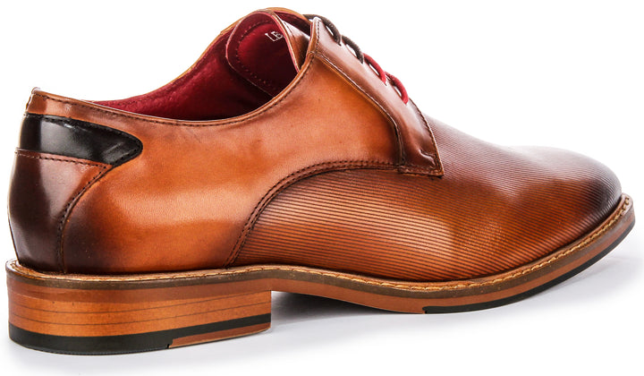 Leon Lace Up Oxfords In Tan