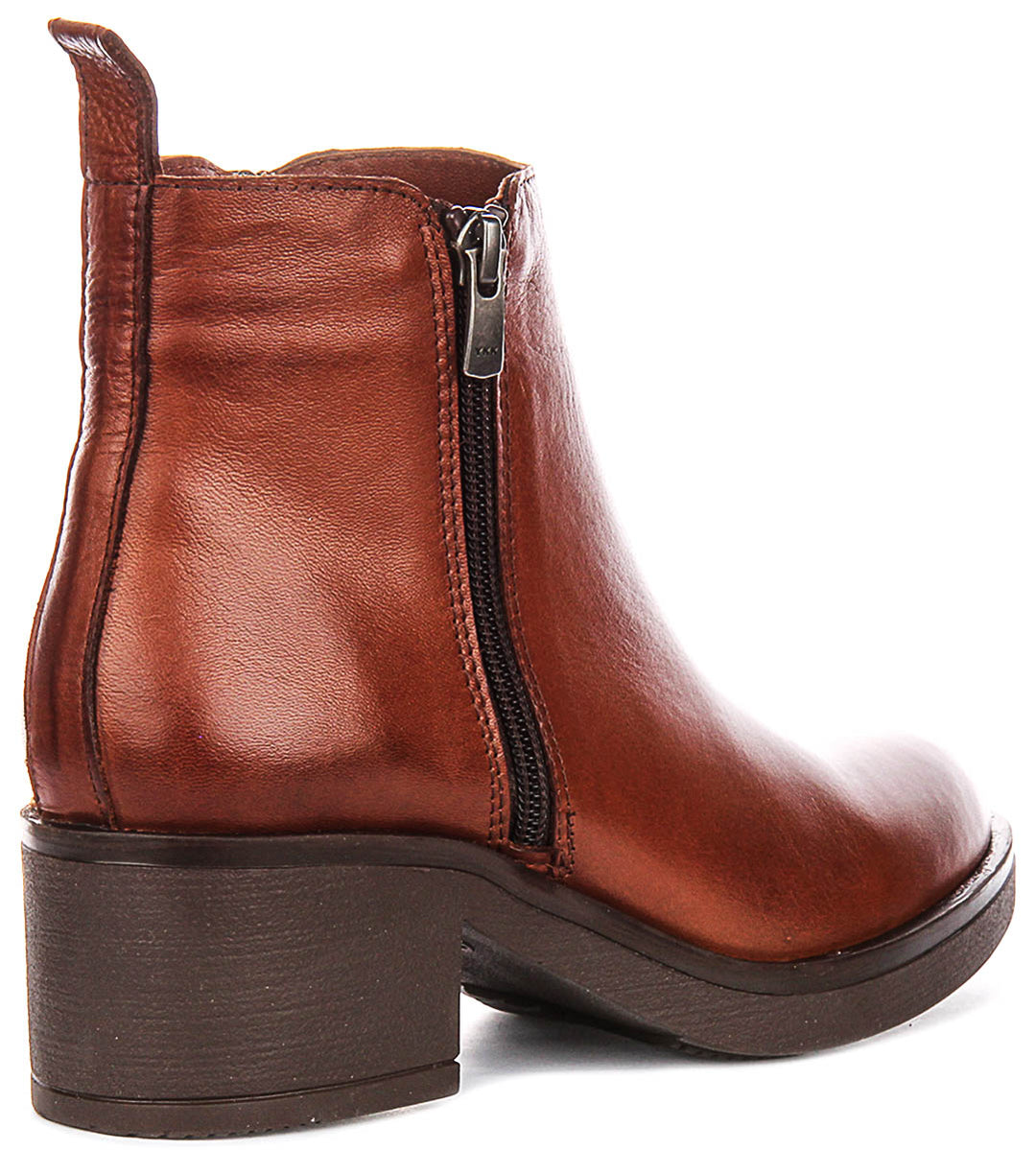 Hallie Smart Boots In Tan