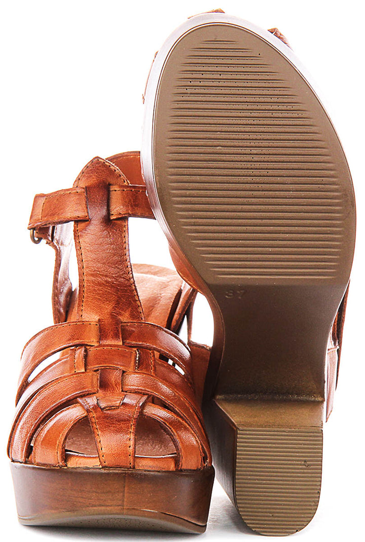 Fernanda Fishermen Block Heel Sandals In Tan