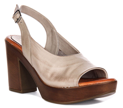 Serene Open Toe Sandal In Taupe