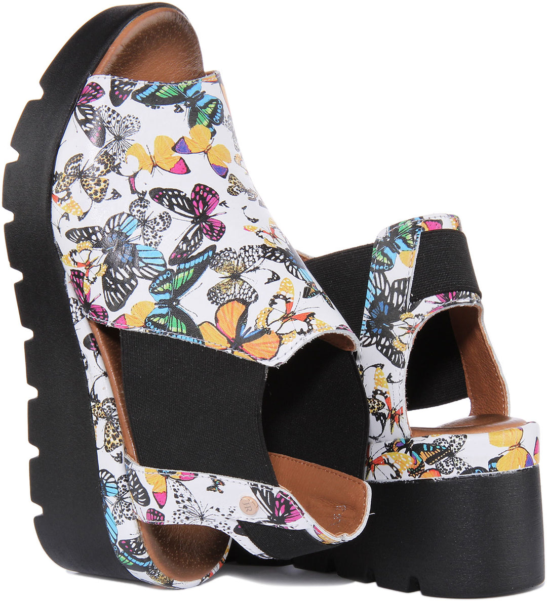7100 Sandals In White Butterfly Print