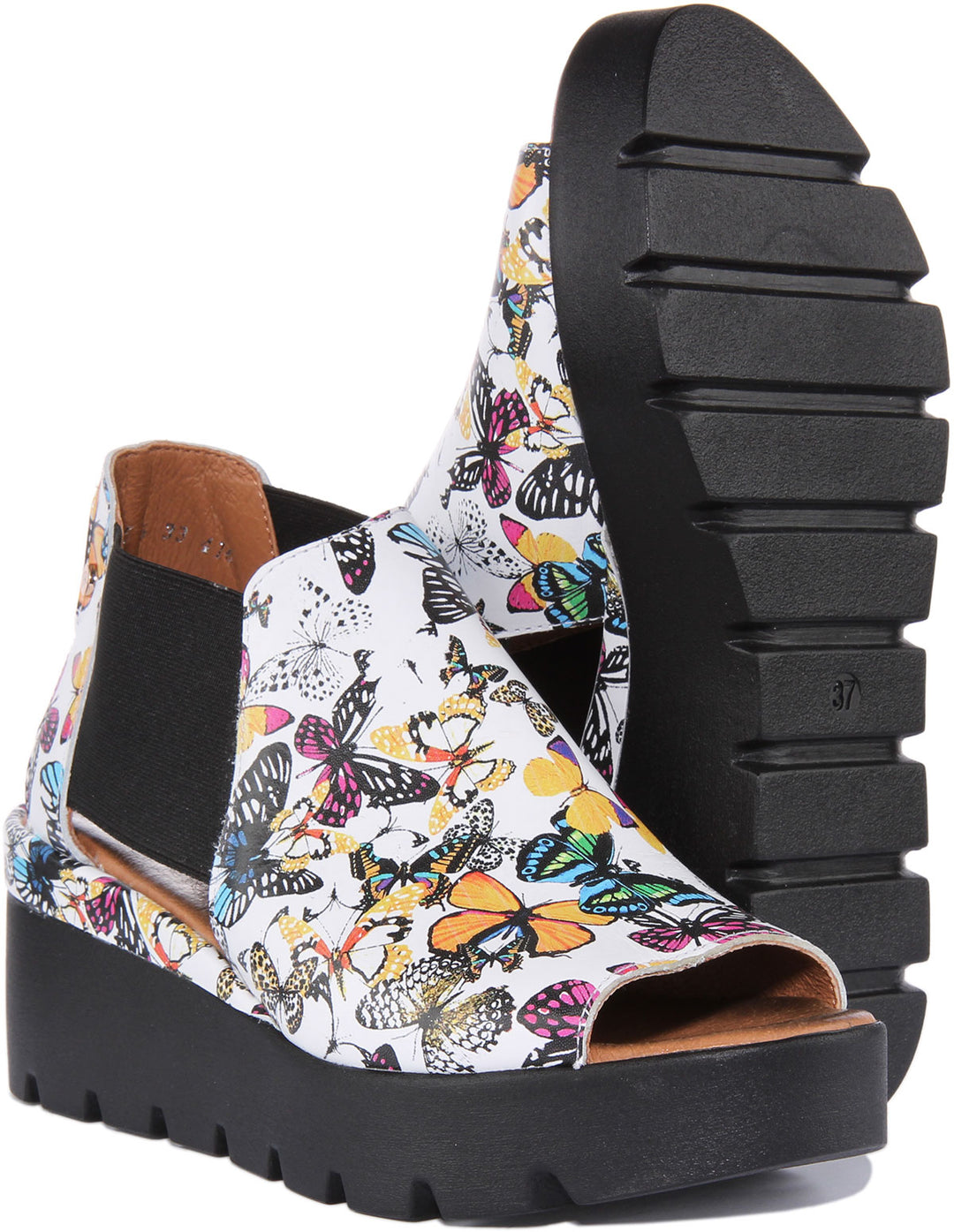 7100 Sandals In White Butterfly Print