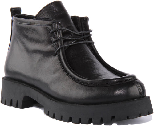 Judith Ankle Boots In Black
