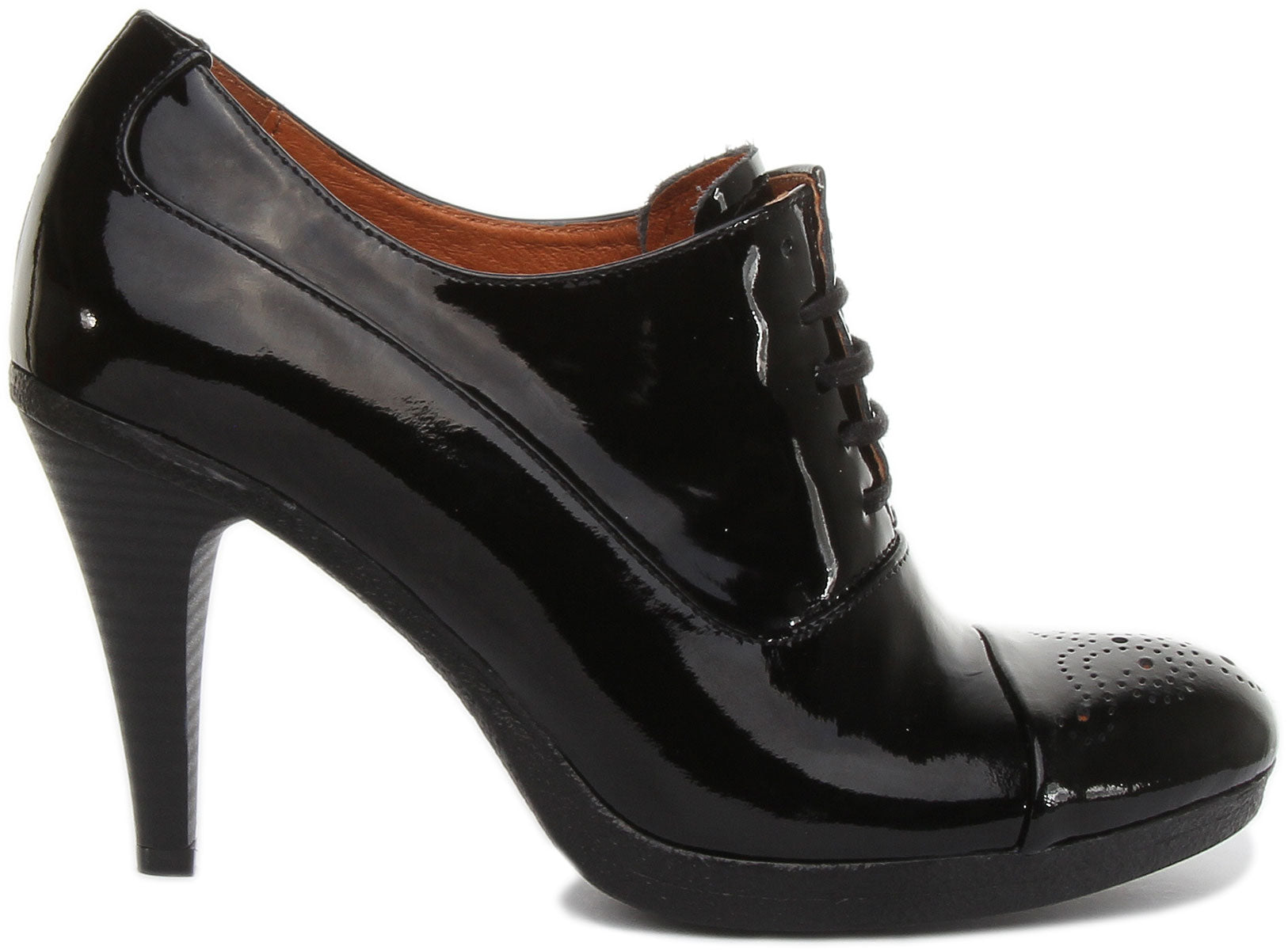 Via Spiga heeled brogues💋🎞️🚬 Size 7.5 but fits more... - Depop