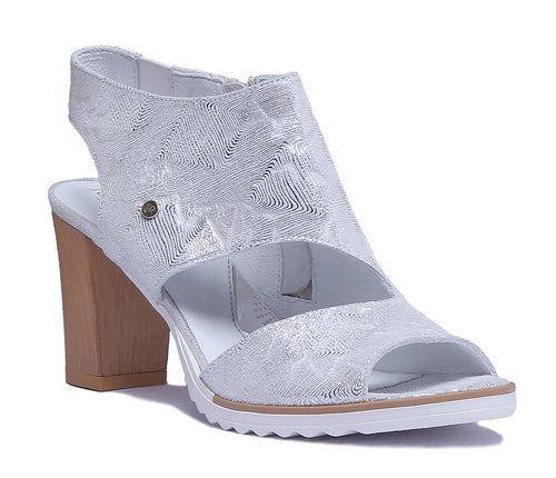 7620 Heeled Leather Sandal With Side Zip In Silver