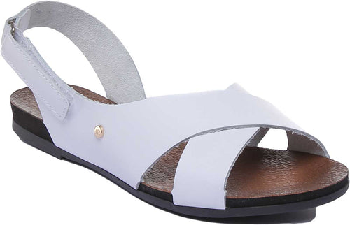 7600 Leather Buckle Sandal In White