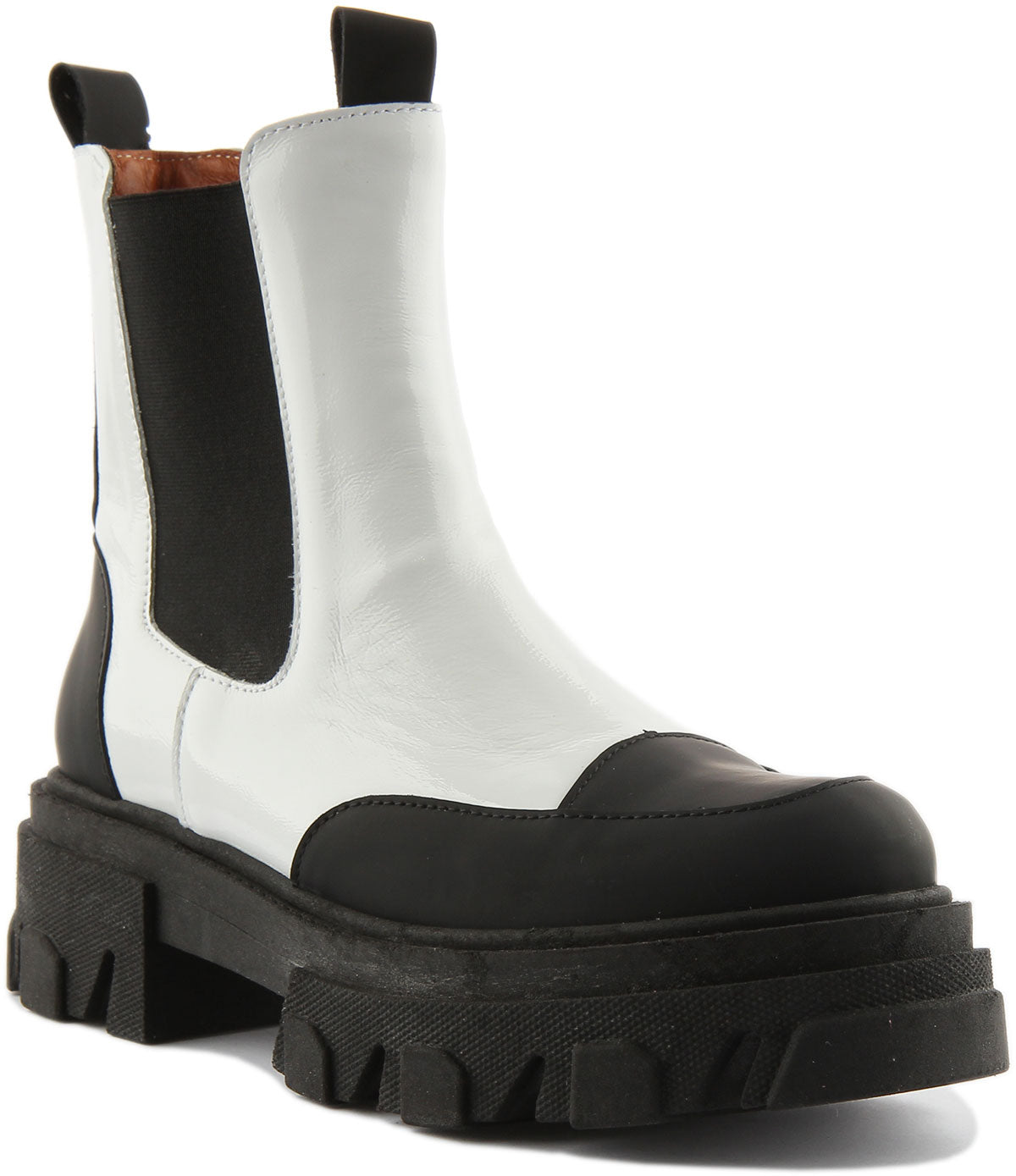 Rubber sole chelsea top boots womens